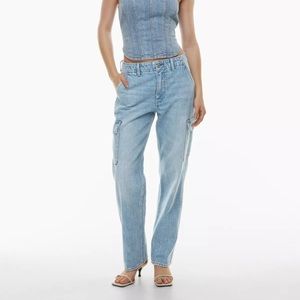 Aritzia | The '90s Edie Lo-Rise Cargo Jean